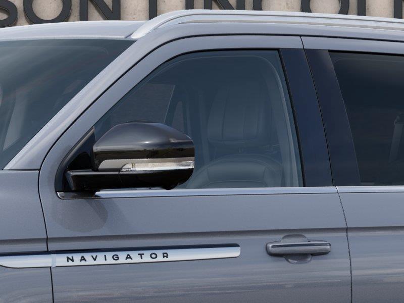 Vehicle photo 20