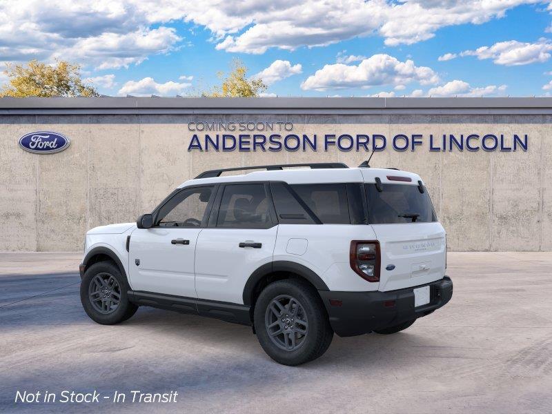 Vehicle photo 4