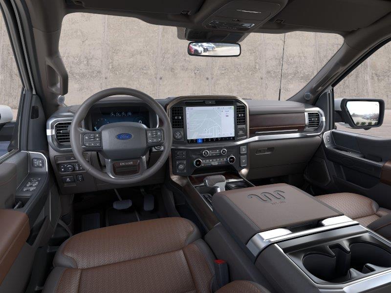 Vehicle photo 9