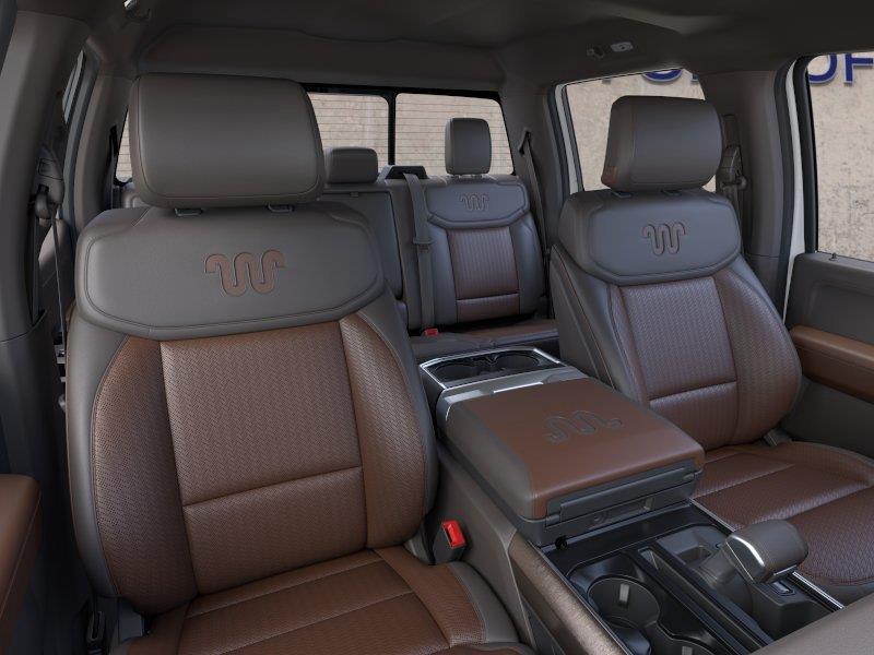 Vehicle photo 10
