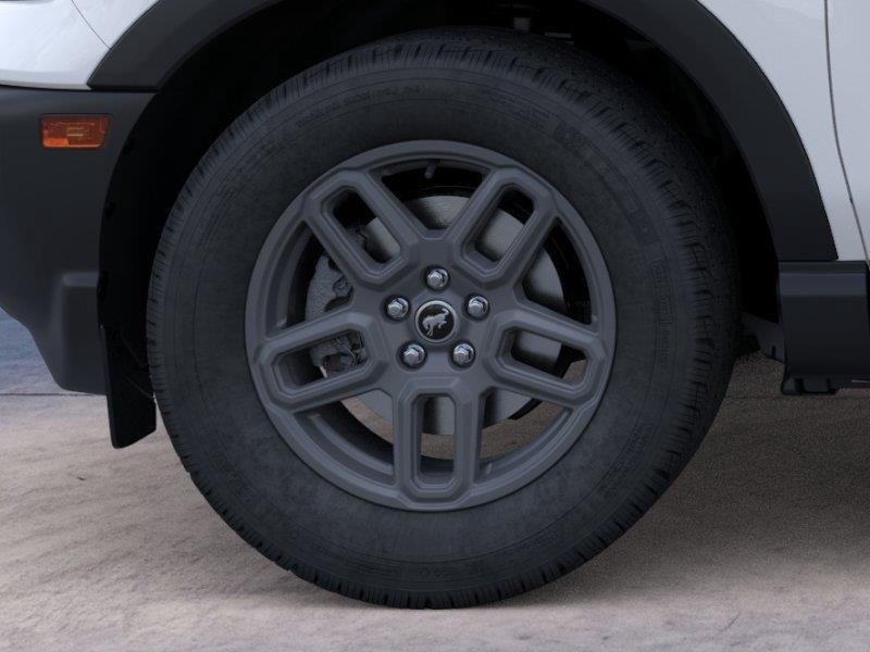 Vehicle photo 19