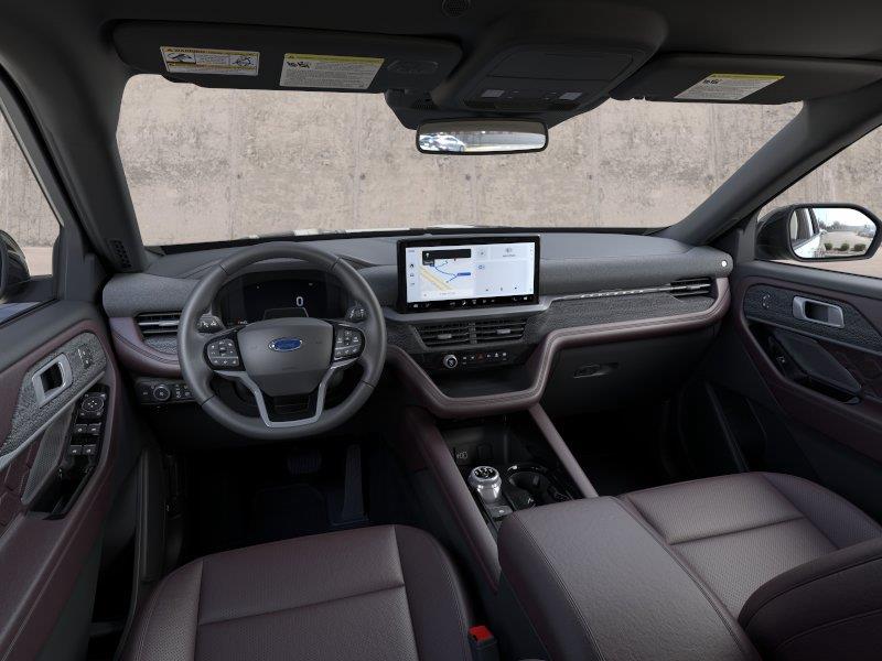 Vehicle photo 9