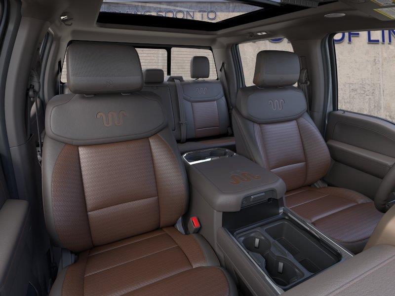 Vehicle photo 10