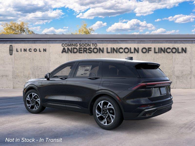 Vehicle photo 4