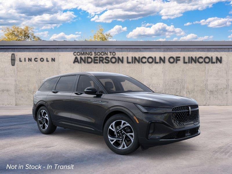 Vehicle photo 7