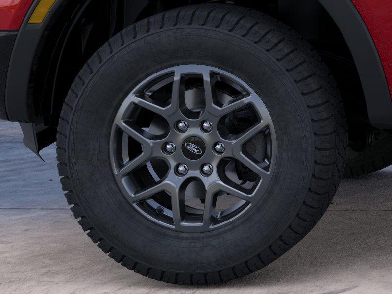 Vehicle photo 19