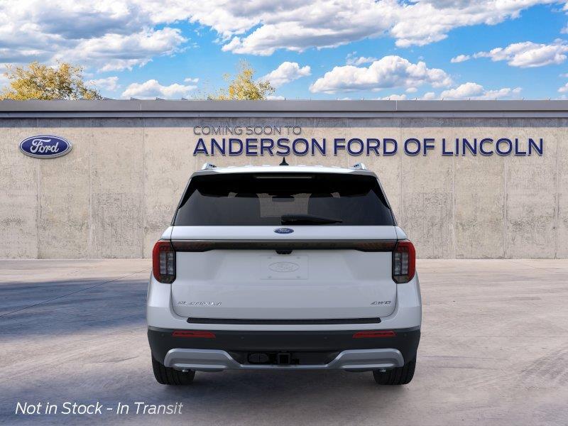 Vehicle photo 5