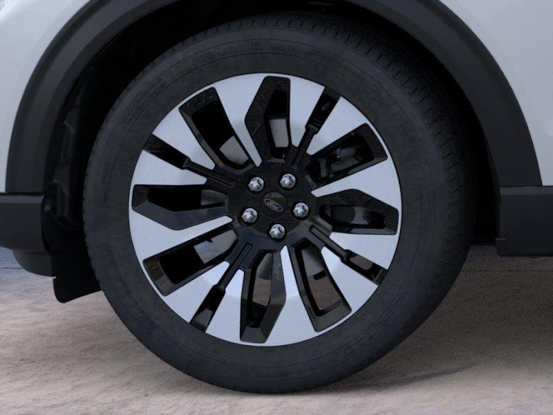 Vehicle photo 19