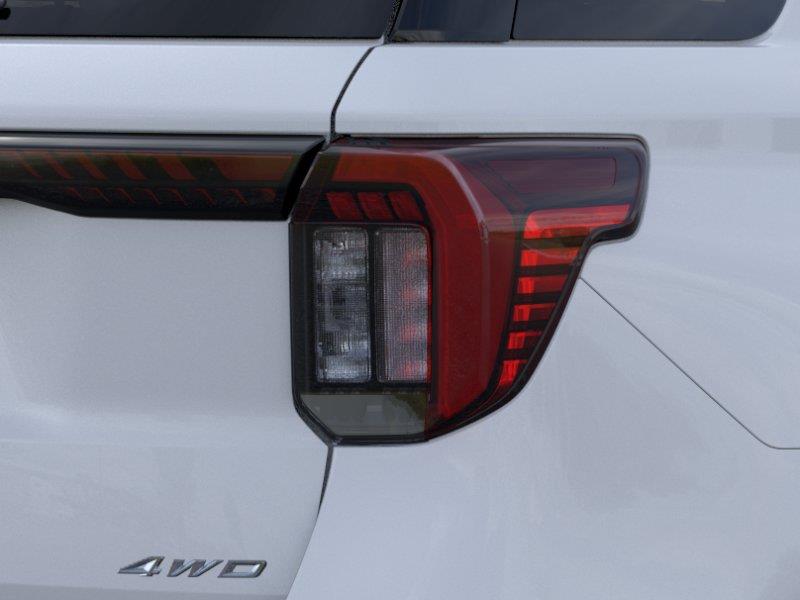 Vehicle photo 21