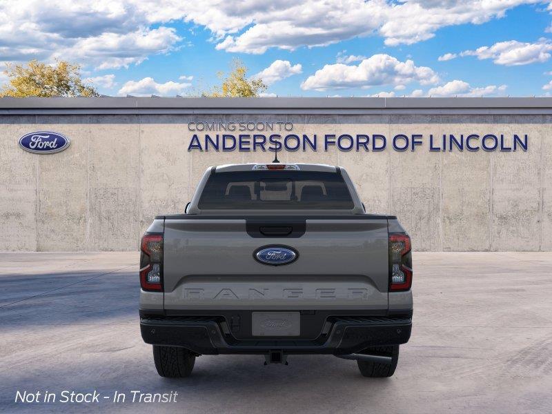 Vehicle photo 5