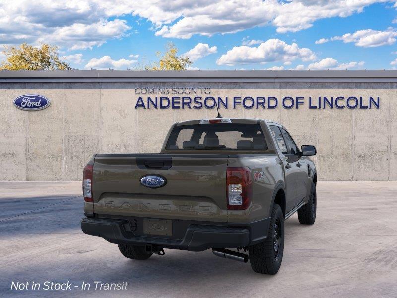 Vehicle photo 8