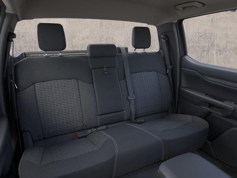 Vehicle photo 11