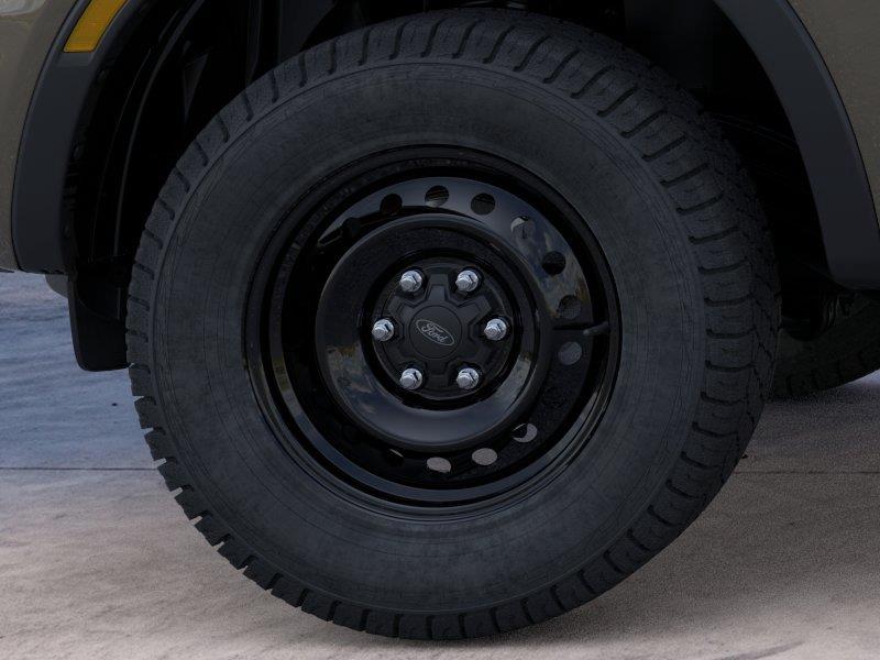 Vehicle photo 19