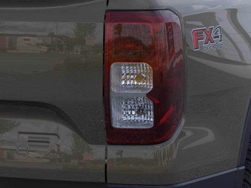 Vehicle photo 21