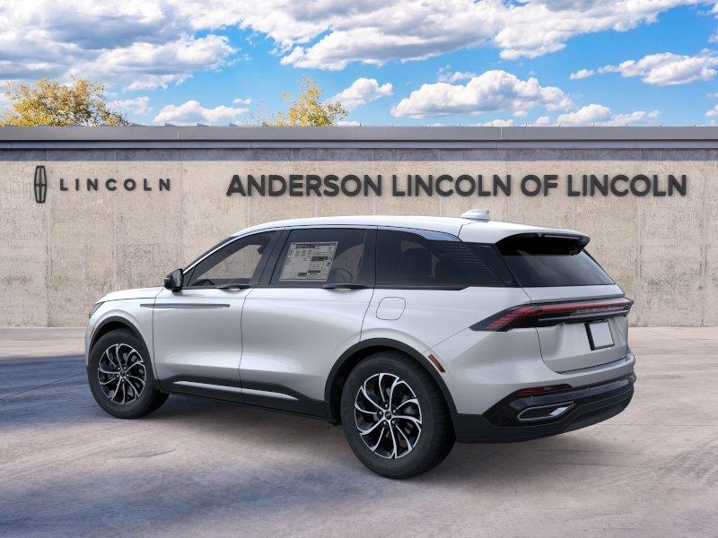Vehicle photo 4
