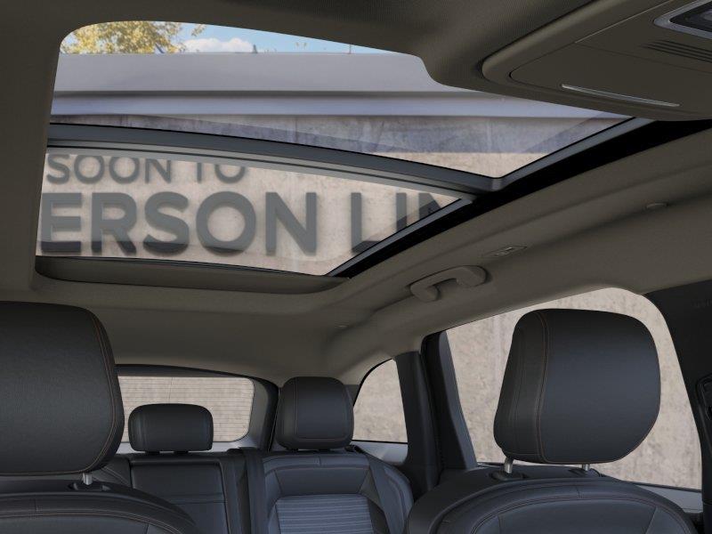 Vehicle photo 22
