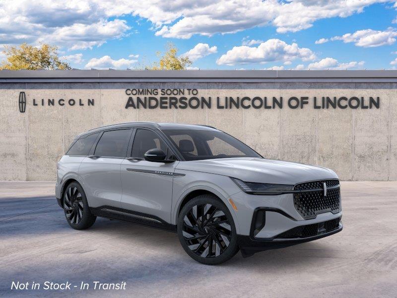 Vehicle photo 7