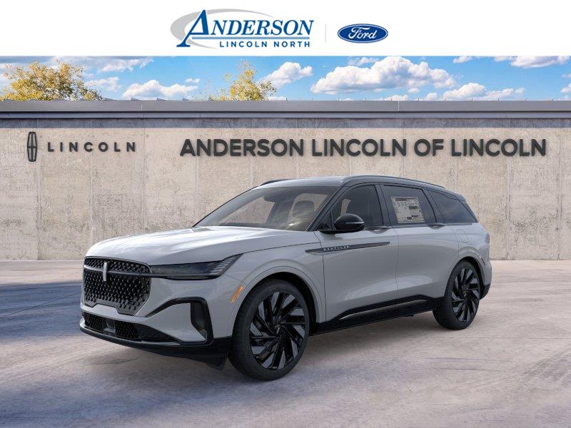 Vehicle photo 1