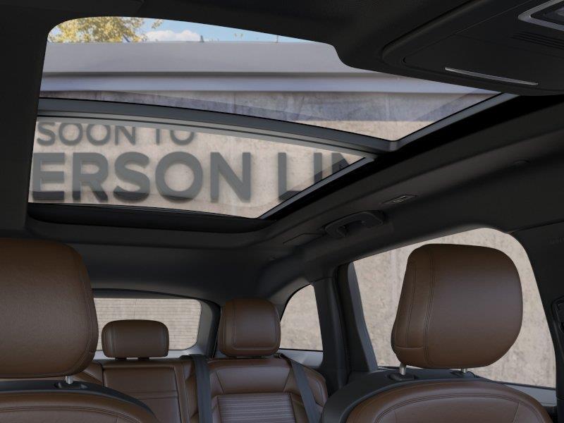 Vehicle photo 22