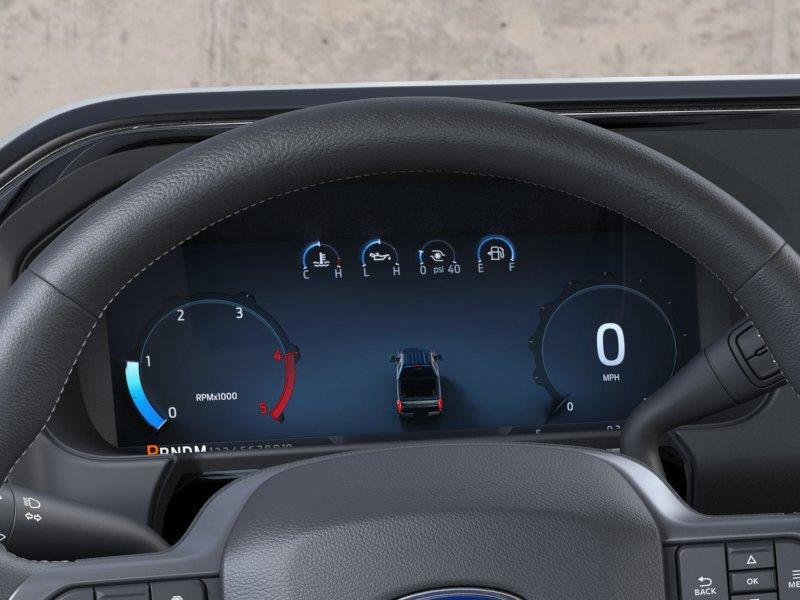 Vehicle photo 13