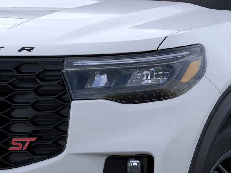 Vehicle photo 18