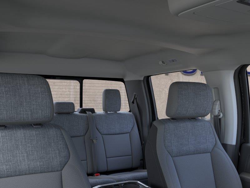Vehicle photo 22