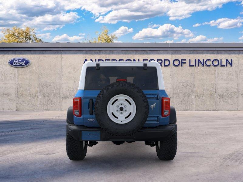 Vehicle photo 5