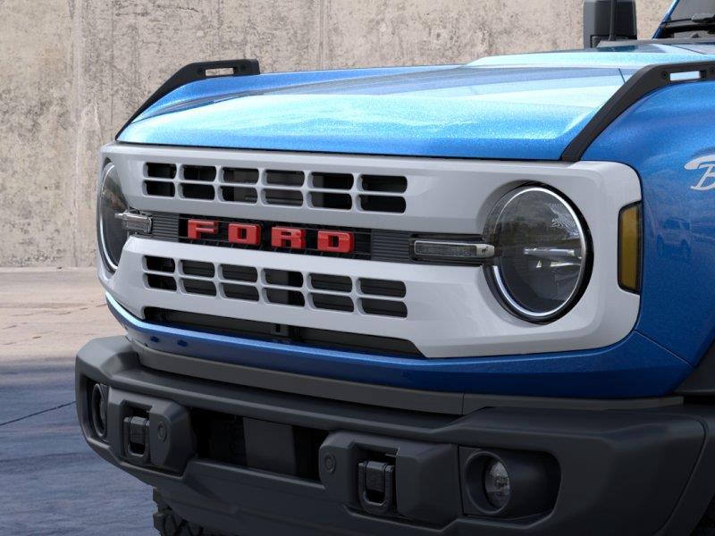 Vehicle photo 19