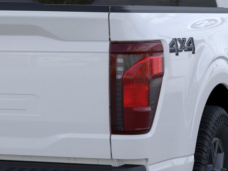 Vehicle photo 21