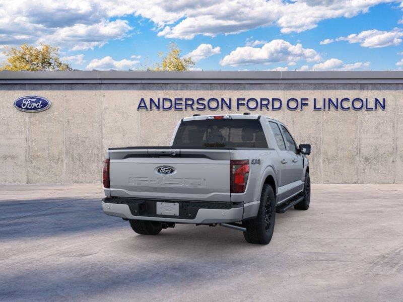 Vehicle photo 8