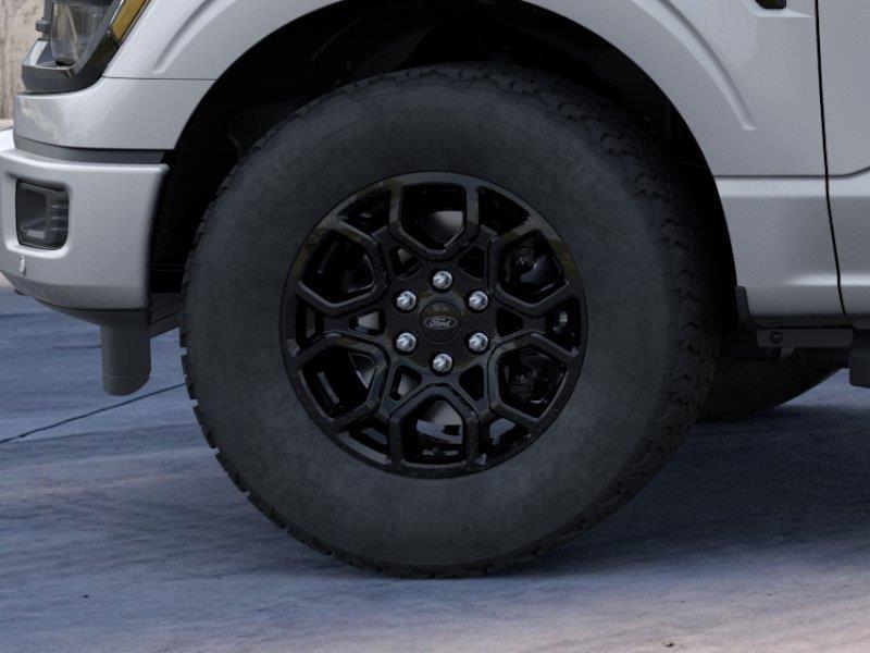 Vehicle photo 19