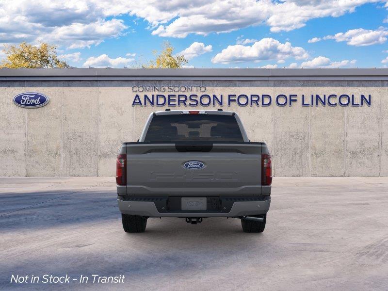 Vehicle photo 5