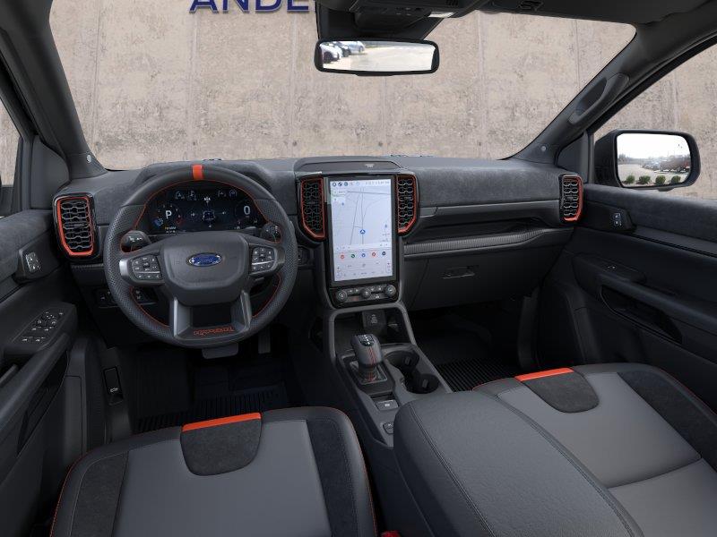 Vehicle photo 9