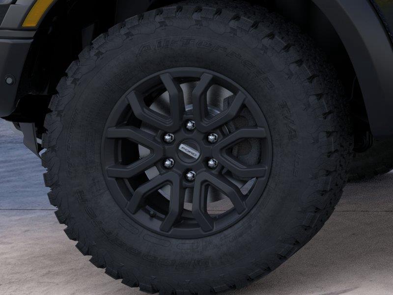 Vehicle photo 19