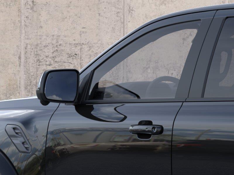 Vehicle photo 20