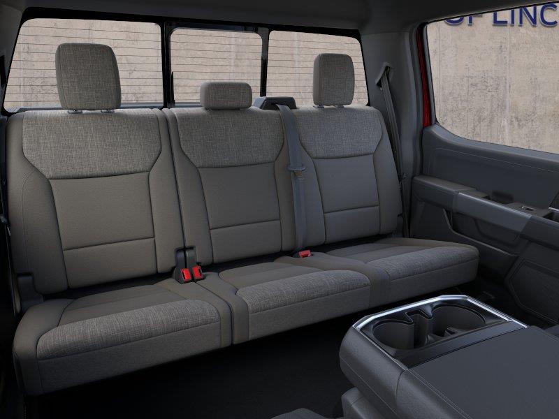 Vehicle photo 11