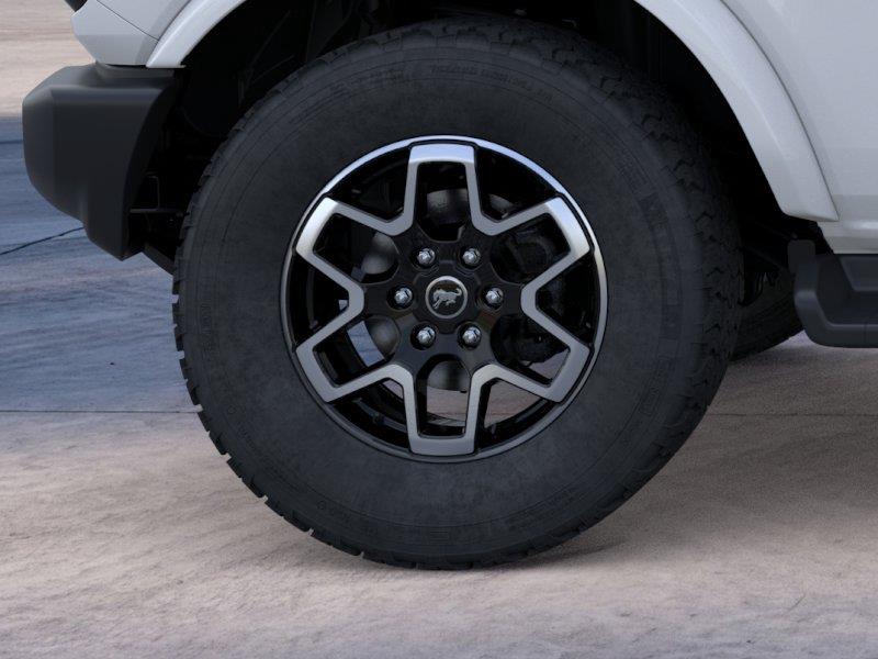 Vehicle photo 21