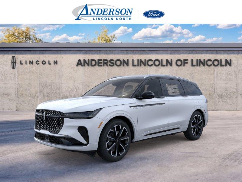 White Platinum Metallic Tri-Coat 2026 Lincoln Nautilus SUV / Crossover All-Wheel Drive 8-Speed Automatic