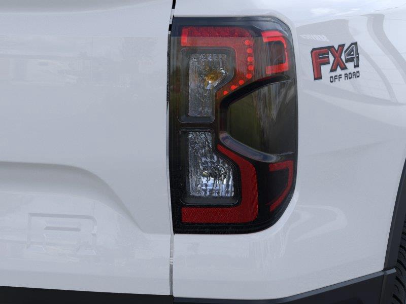 Vehicle photo 21