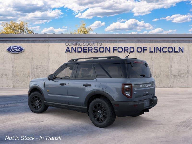Vehicle photo 4