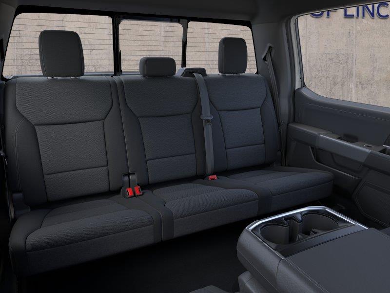 Vehicle photo 11