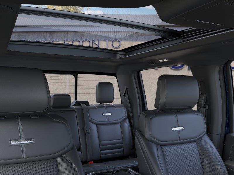 Vehicle photo 22