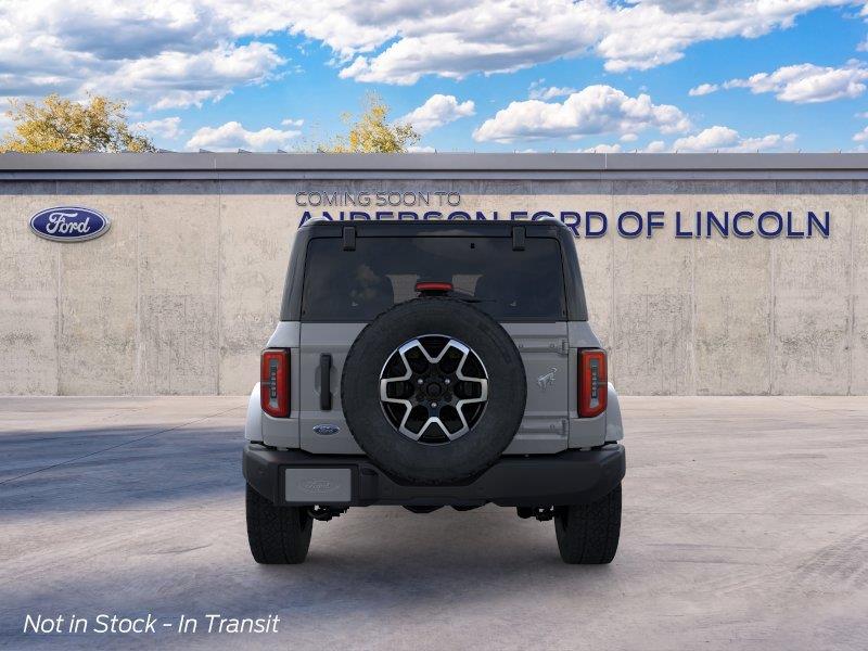 Vehicle photo 5