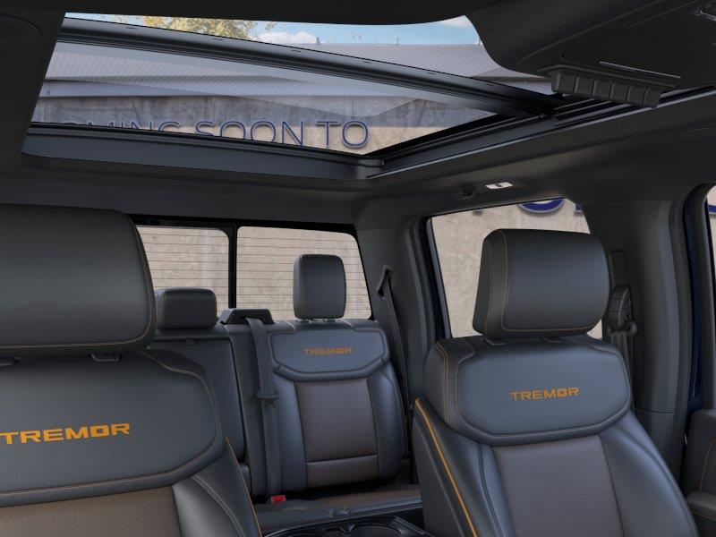 Vehicle photo 22