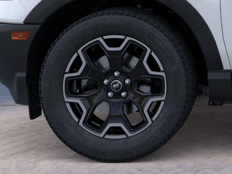 Vehicle photo 19