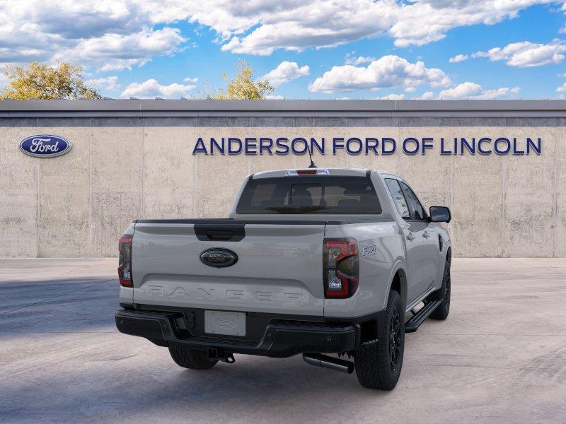 Vehicle photo 8