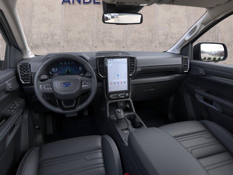 Vehicle photo 9