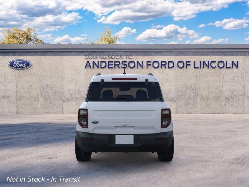 Vehicle photo 5