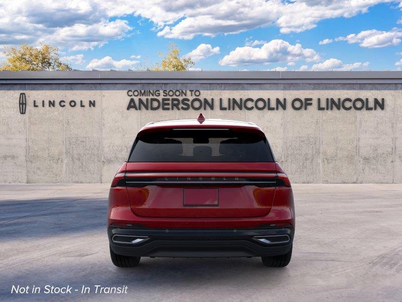 Vehicle photo 5