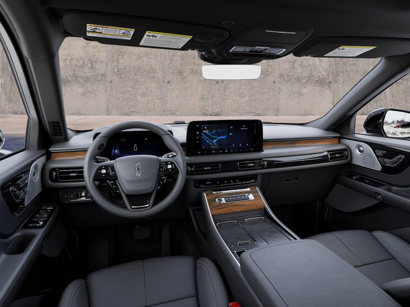 Vehicle photo 9